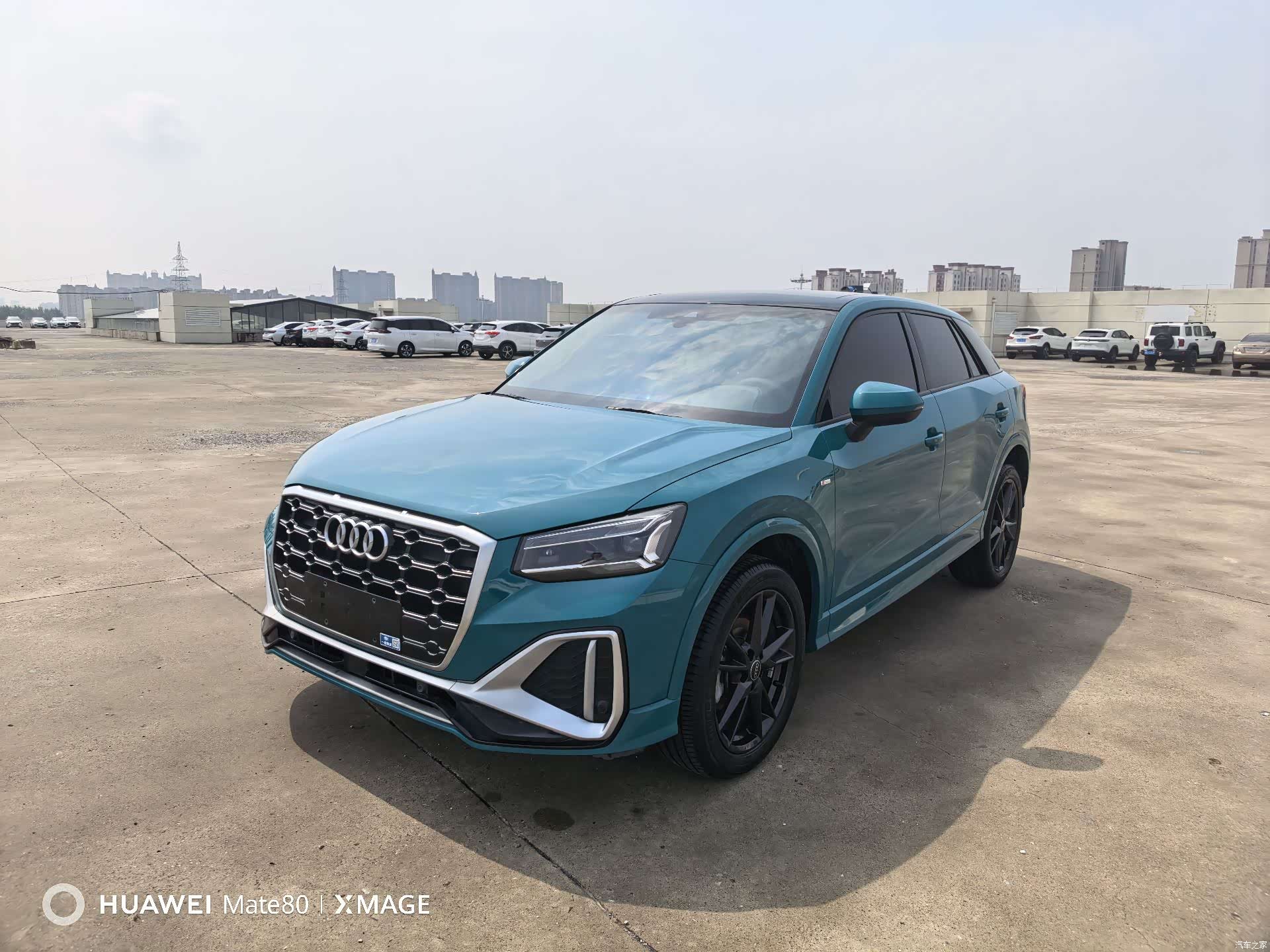 Audi Q2L, 2022 1