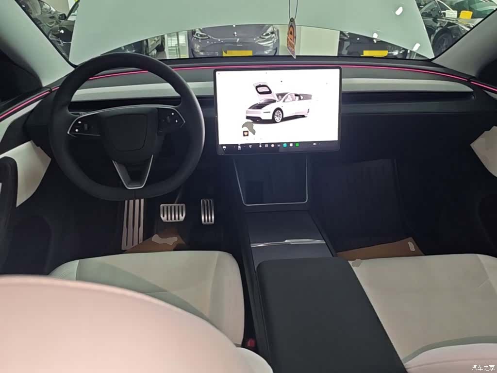 Tesla Model Y, 2025 10