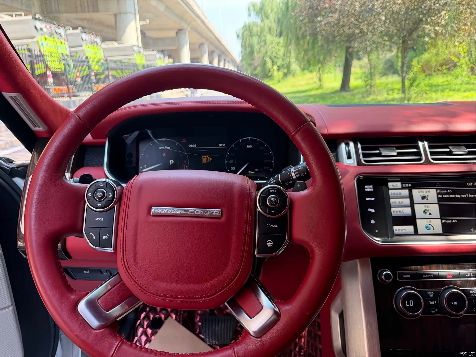 Land Rover Range Rover, 2014 9