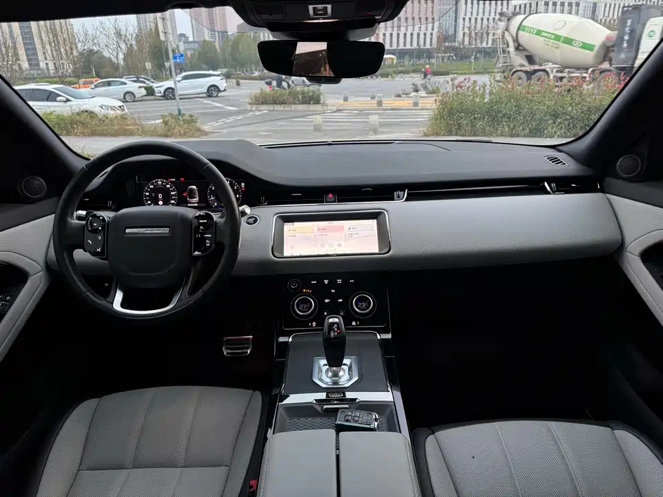 Land Rover Range Rover Aurora