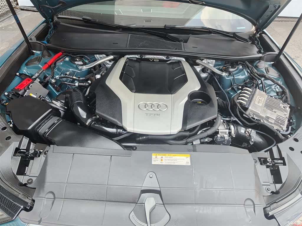 Audi A6, 2021 8