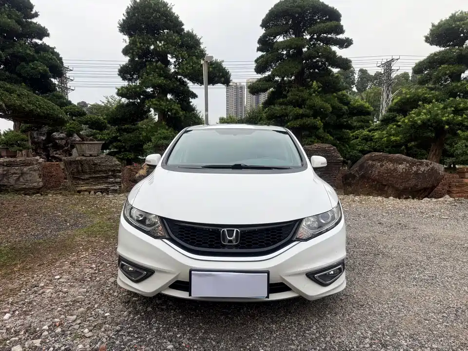 Honda Jade