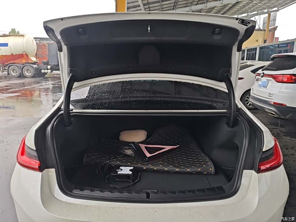 BMW i3, 2024 19