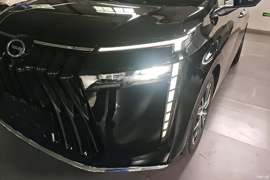 Trumpchi E8, 2024 все фото