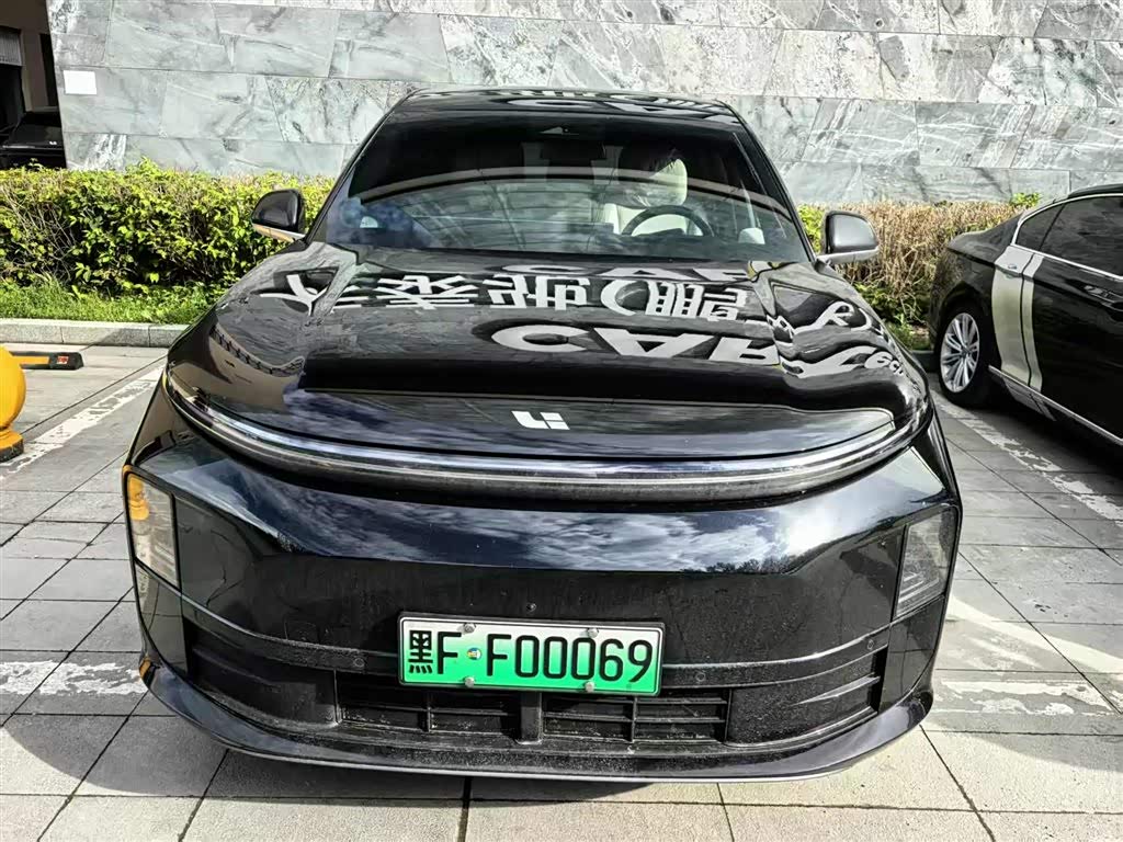 Li Auto L6