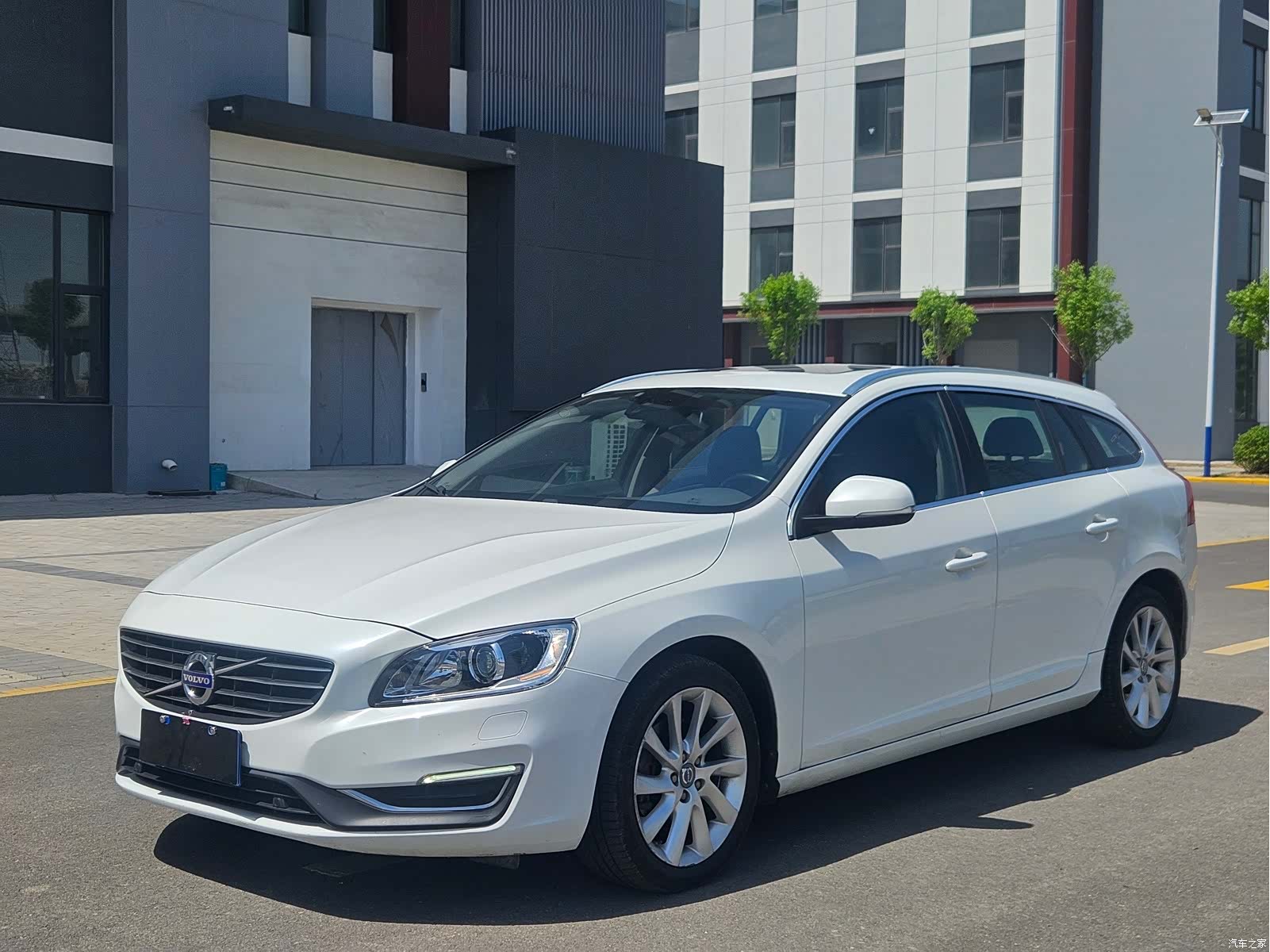 Volvo V60, 2013 1