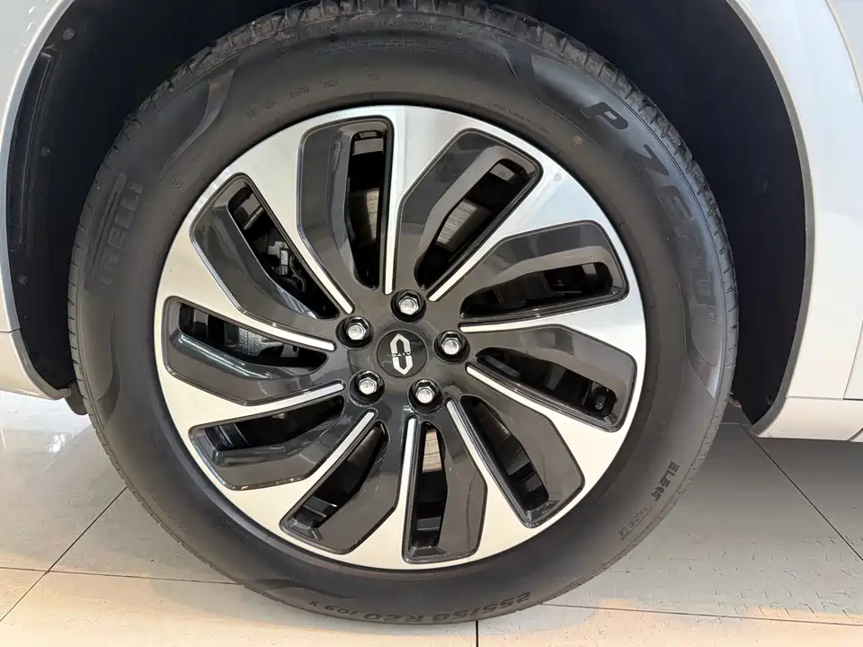 AITO Ask the world M7