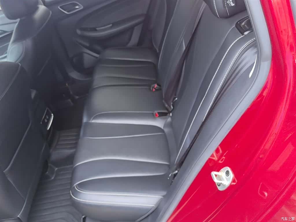Roewe i5, 2020 17