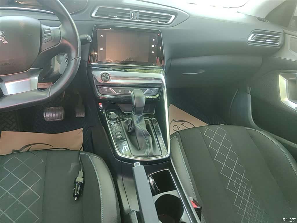 Peugeot 308, 2017 13