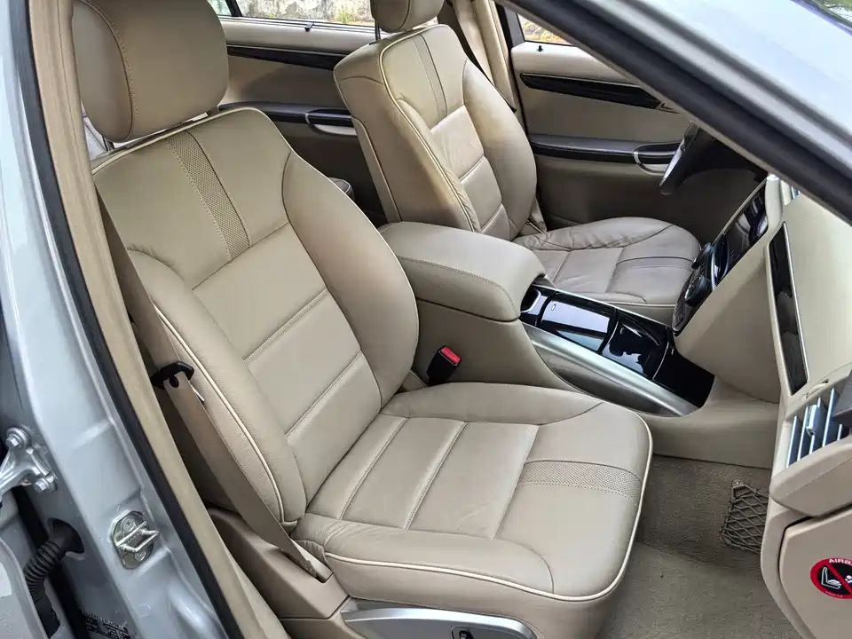 Mercedes-Benz R-class