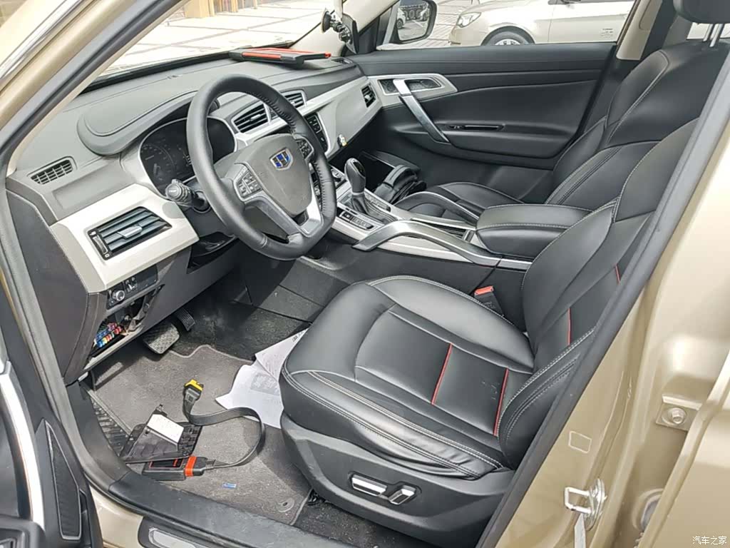 Geely Boyue, 2018 15