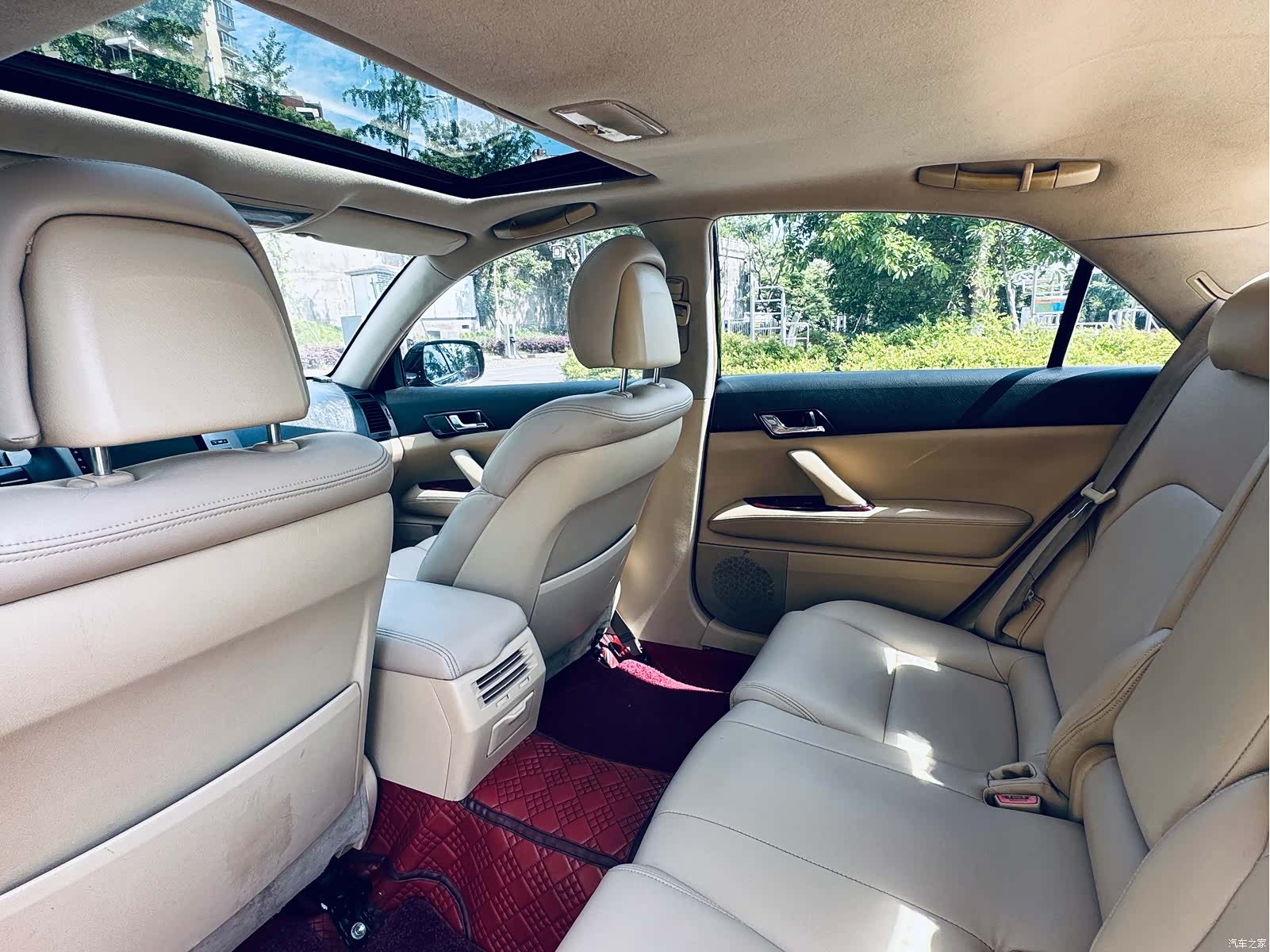 Toyota 2.5S, 2008 8