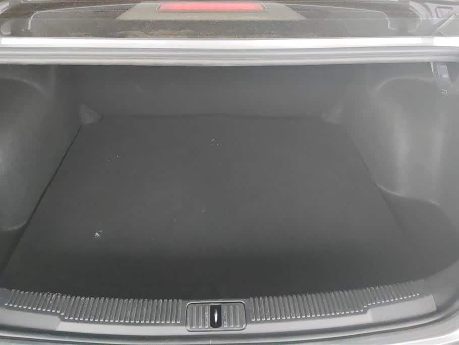 Roewe i5 Roewe i5