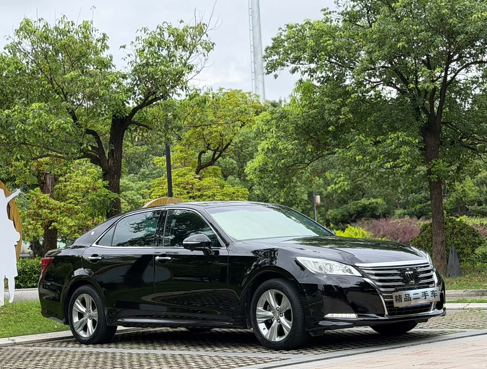 Toyota Crown, 2017 3