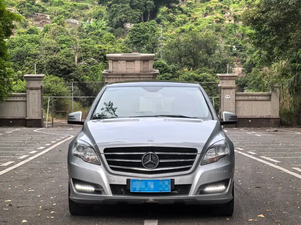 Mercedes-Benz R-class