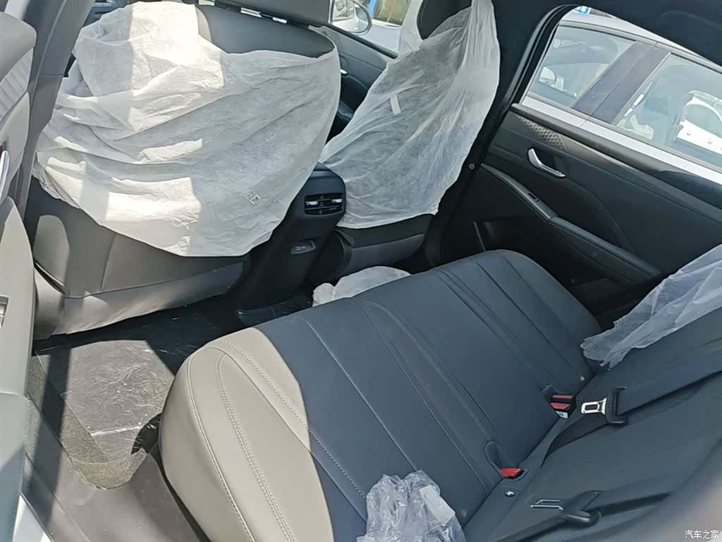 BYD Qin, 2026 17