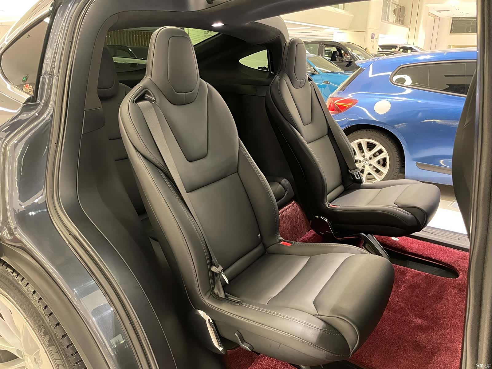 Tesla Model X, 2018 17