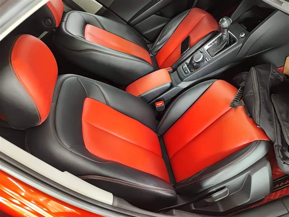 Audi Q2L Audi Q2L