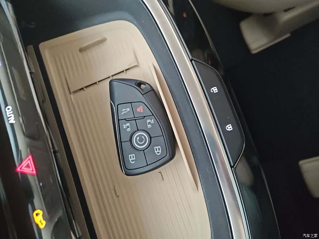 Buick GL8, 2025 15