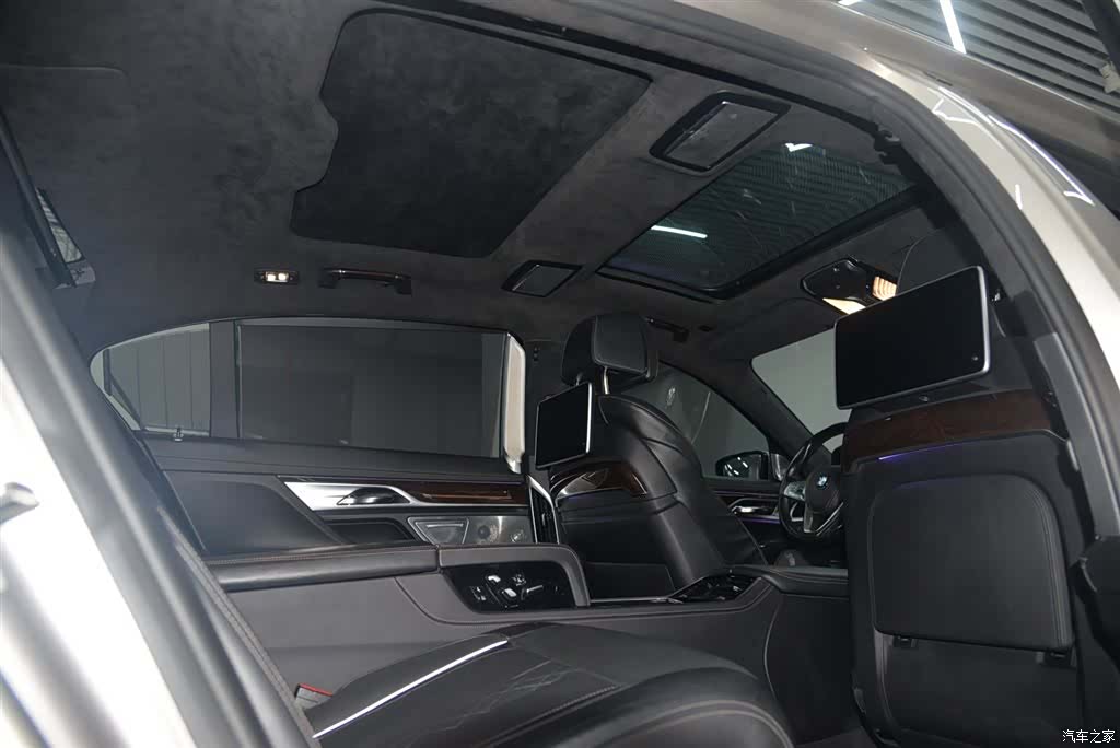 BMW 7 Series, 2016 12