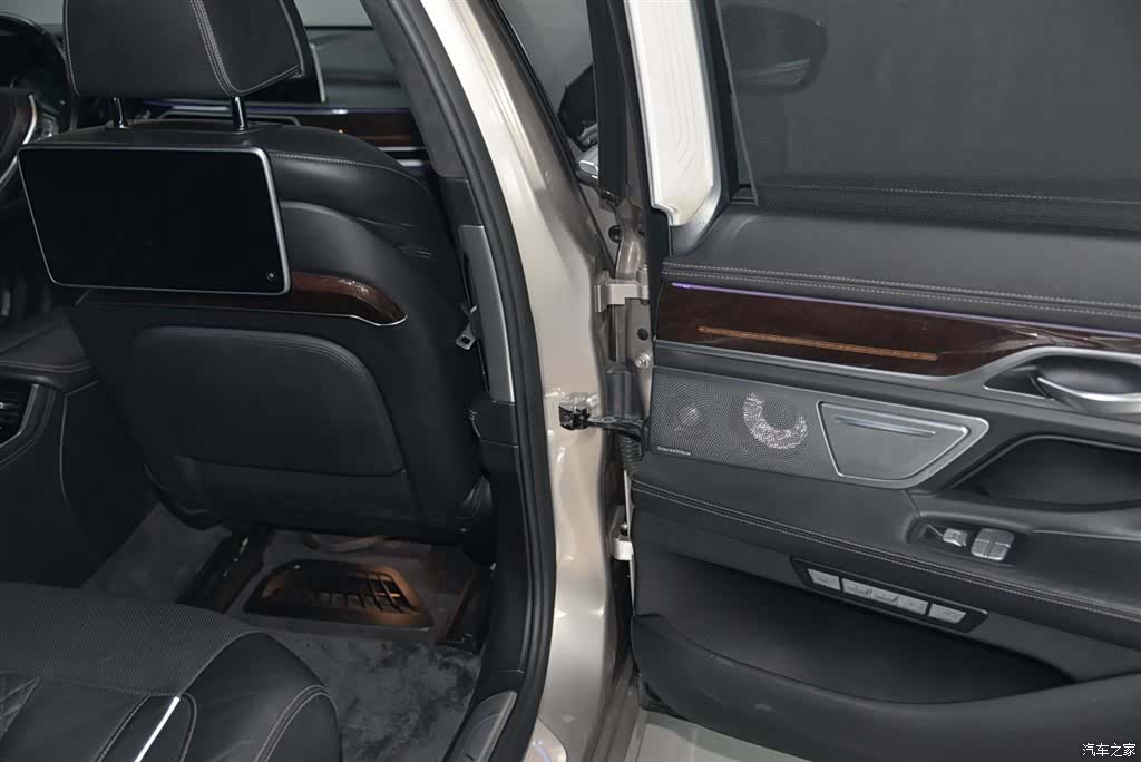 BMW 7 Series, 2016 15