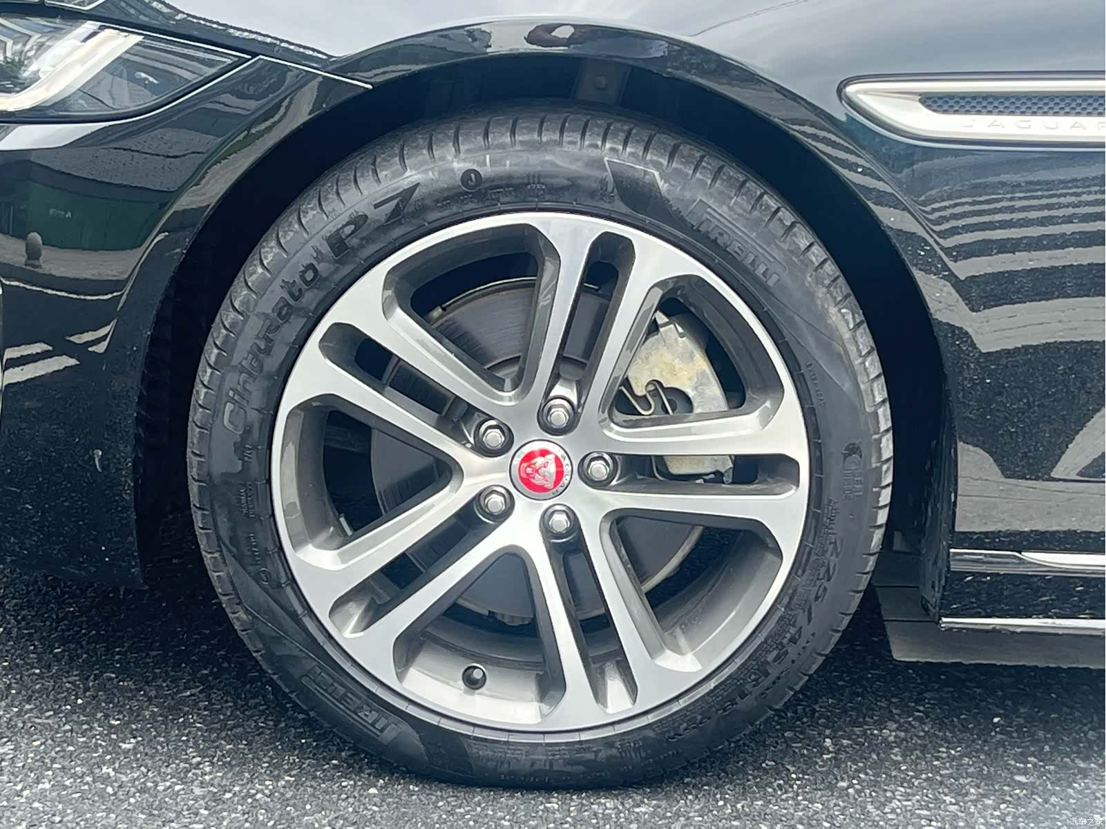Land Rover XEL, 2023 11