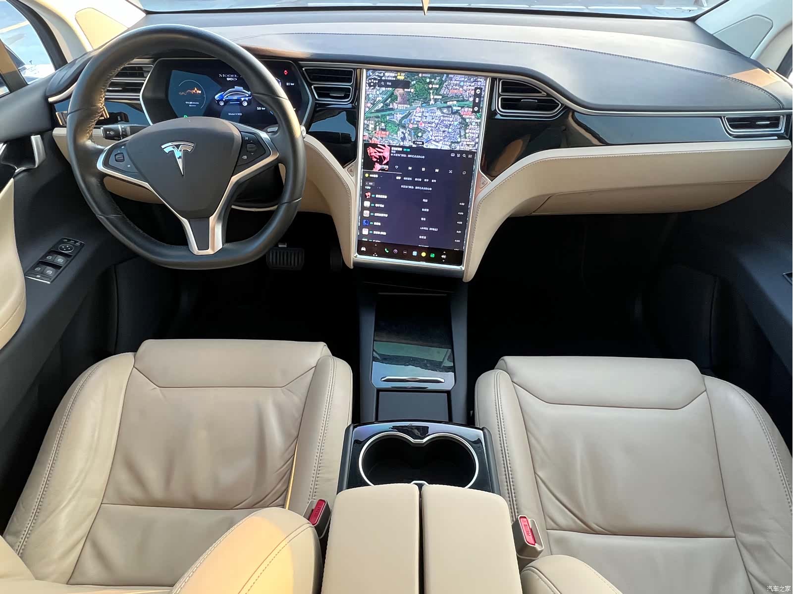 Tesla Model X, 2017 15