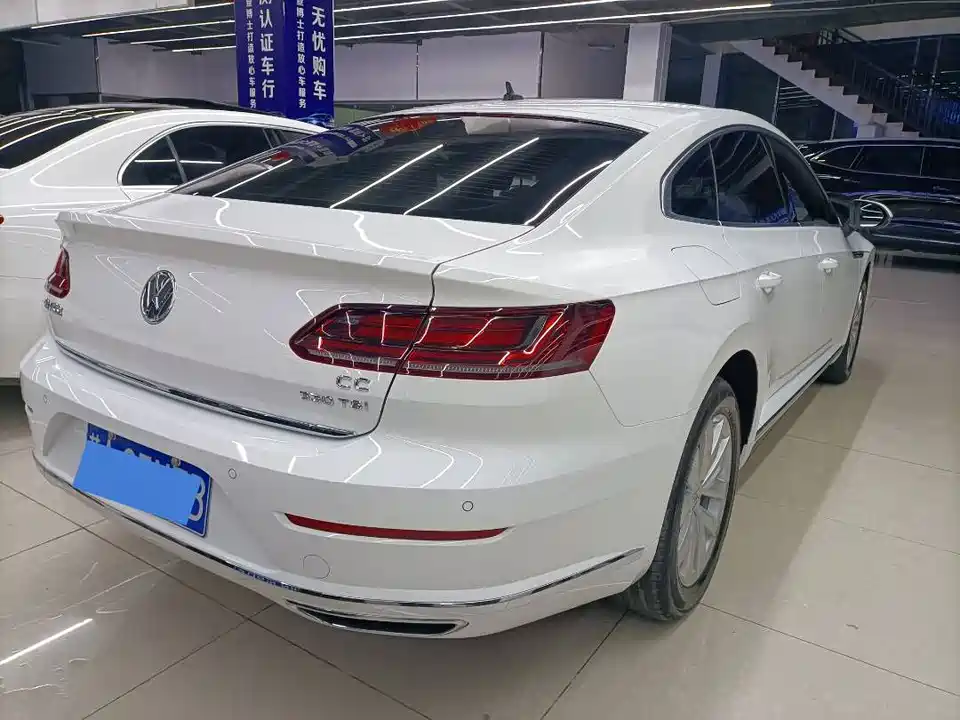 Volkswagen CC