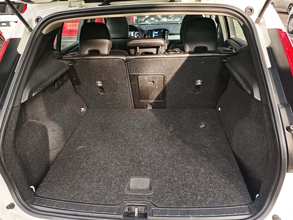 Volvo XC40, 2020 19