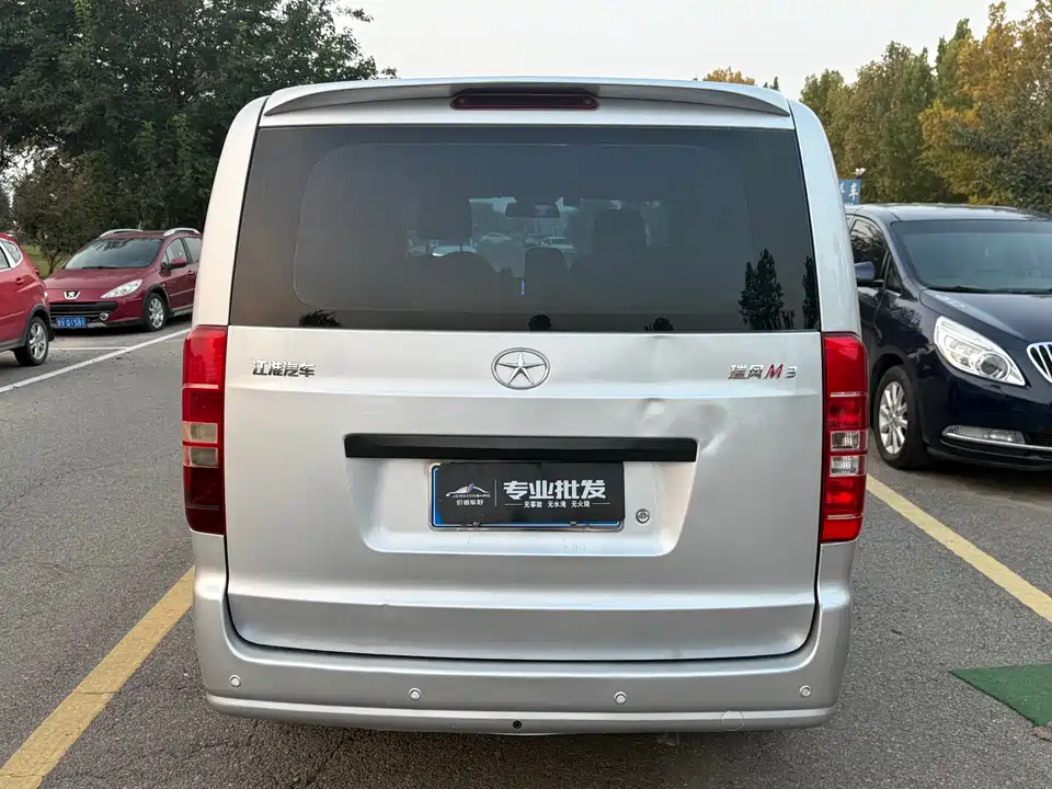 JAC Refine Ruifeng M3