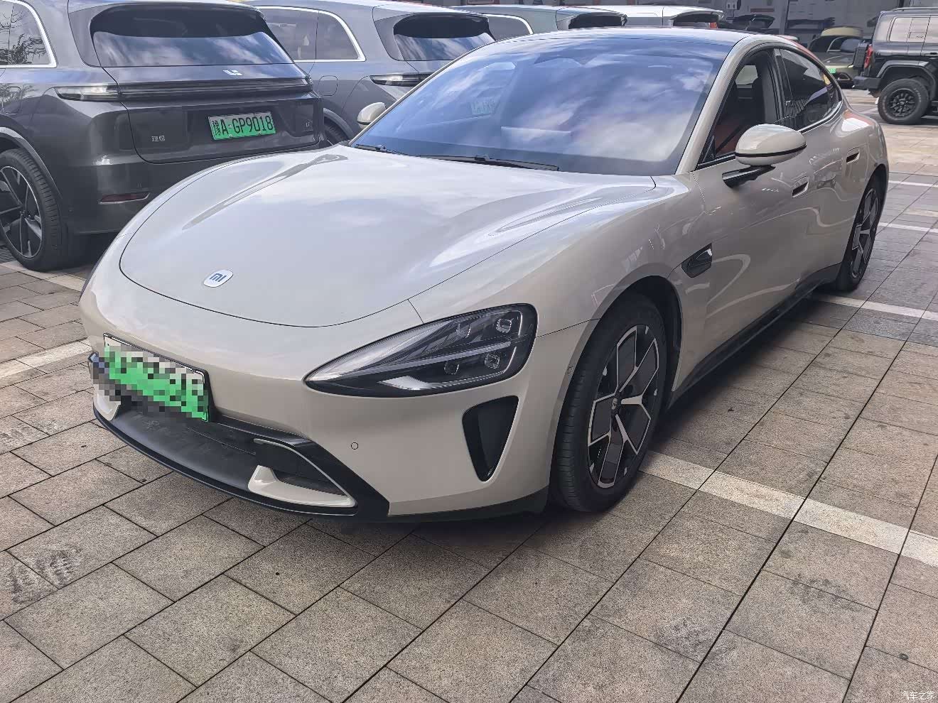 Xiaomi SU7, 2025 1