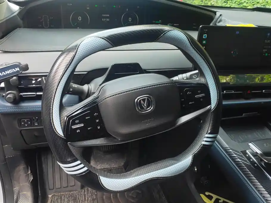 Changan UNI-K Smart iDD