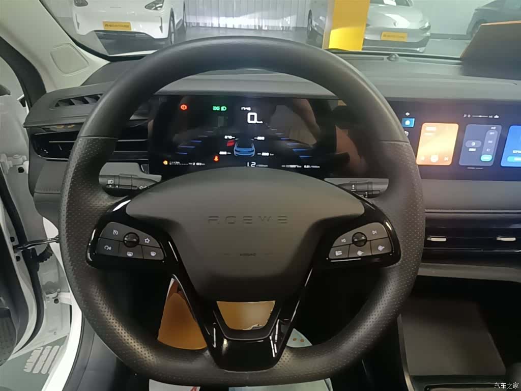 Roewe i5, 2025 11