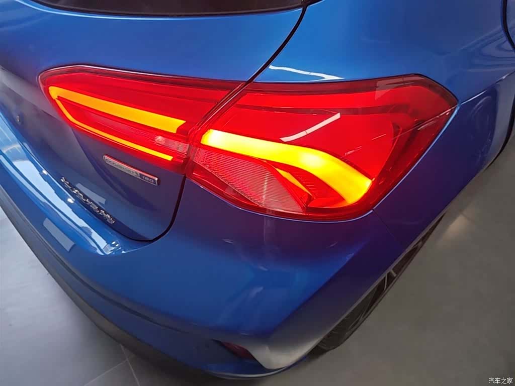 Ford Focus, 2020 8