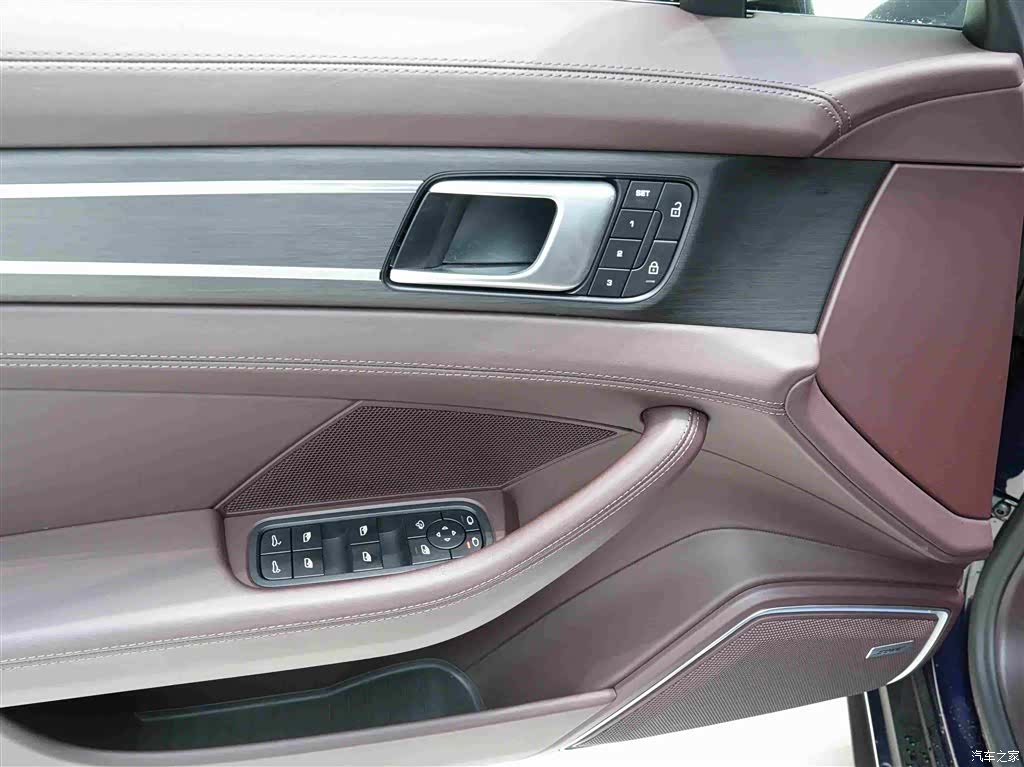 Porsche Panamera, 2023 21