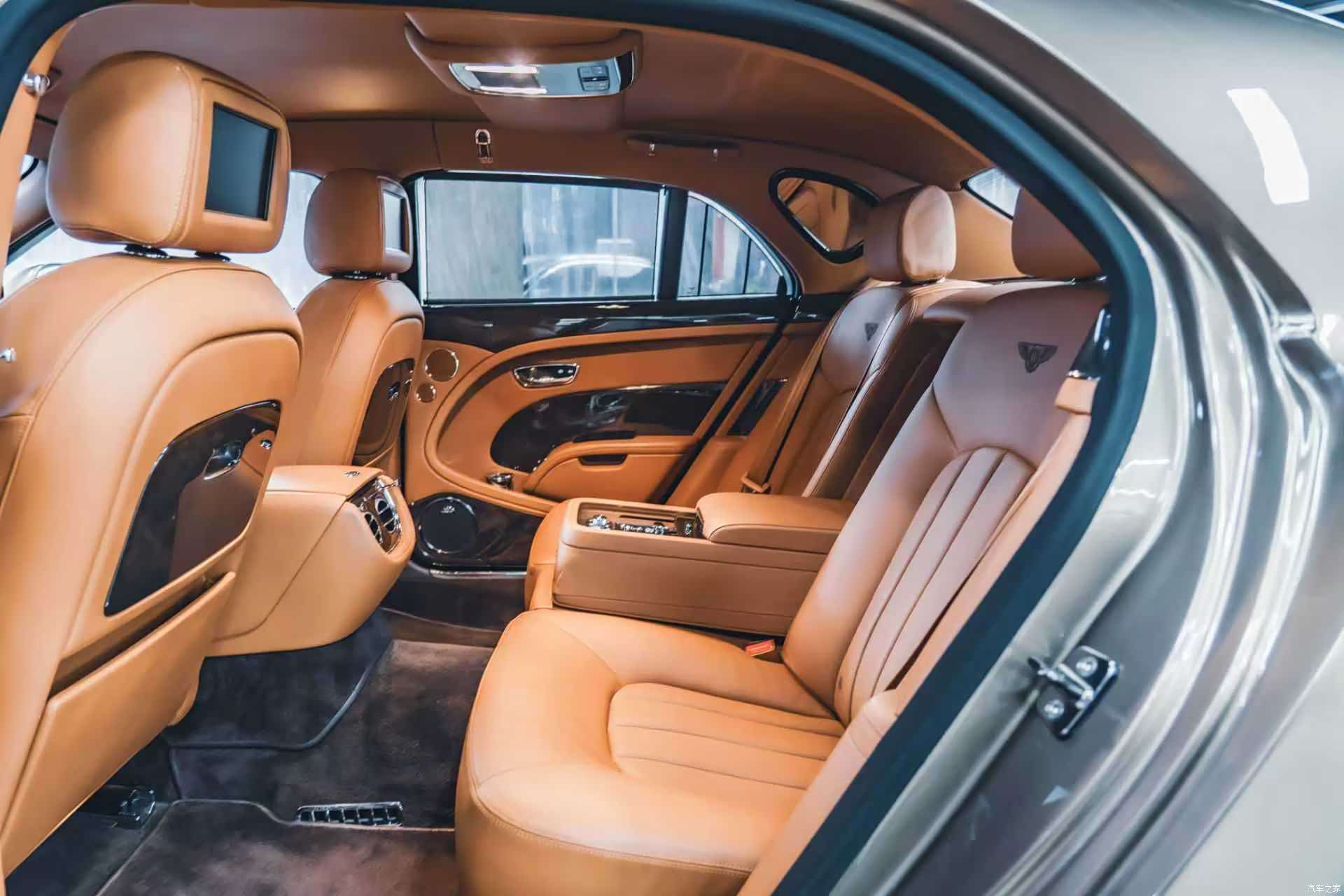 Bentley Mulsanne, 2012 17