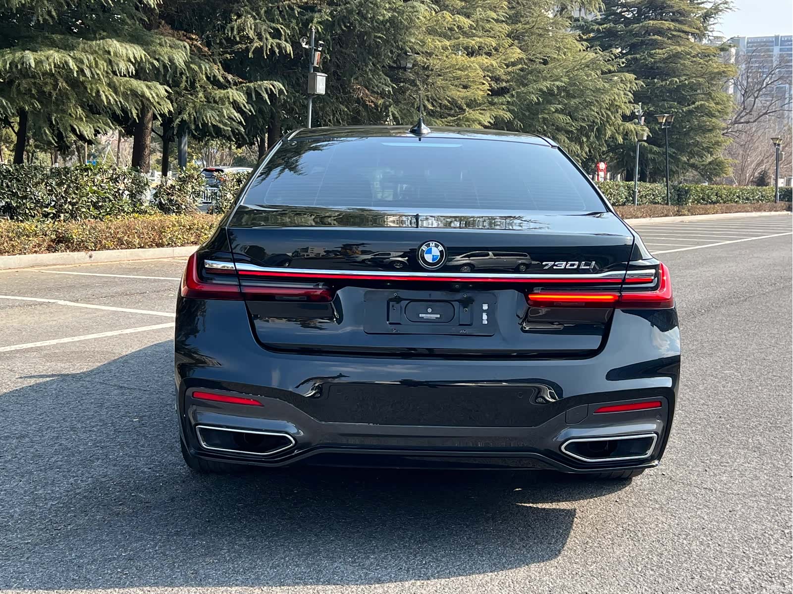 BMW 7 Series, 2020 все фото