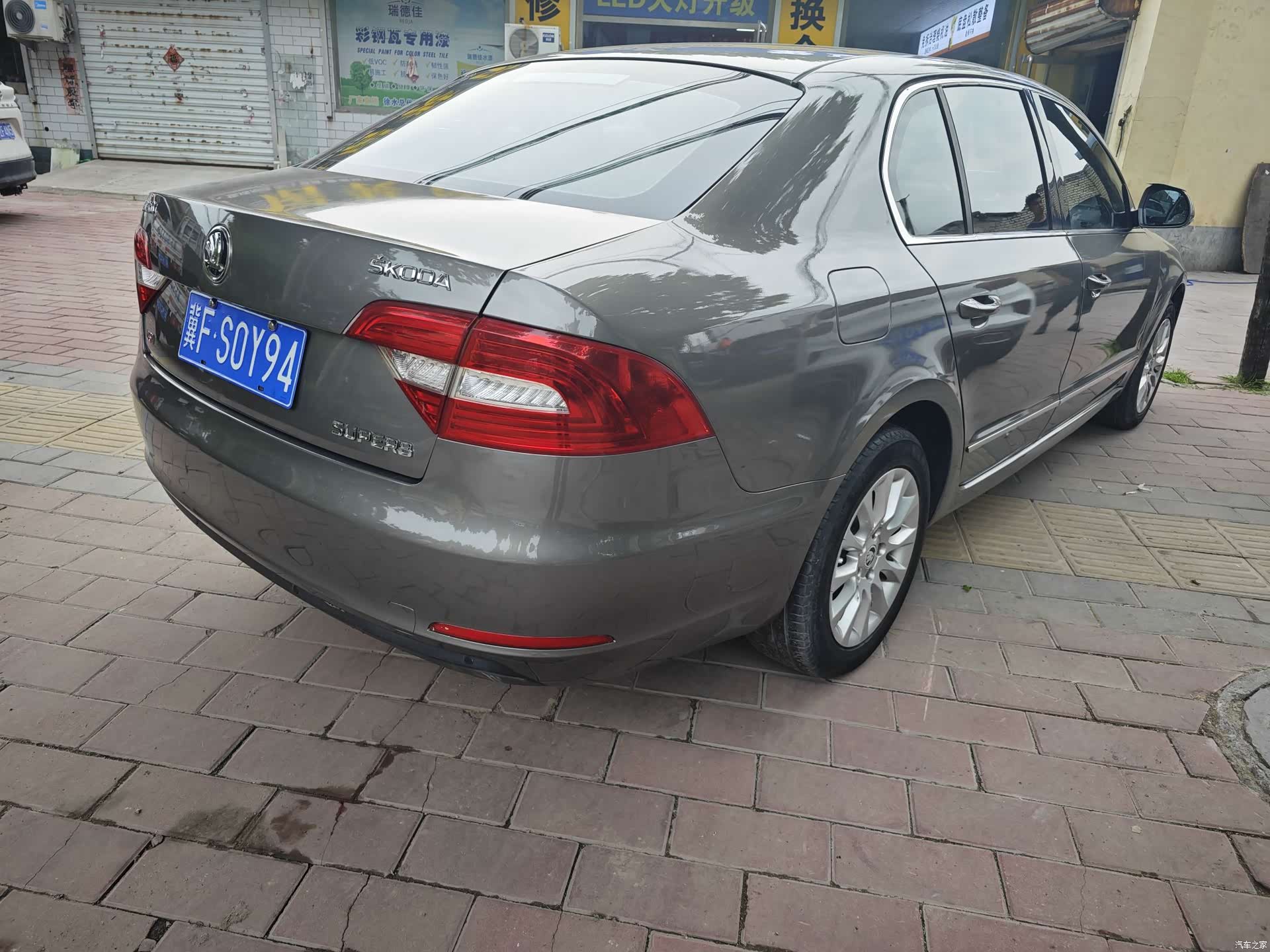 Skoda Superb, 2015 6