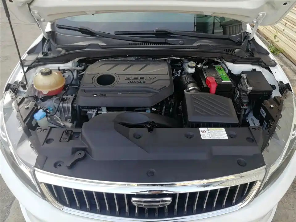 Geely Emgrand GL