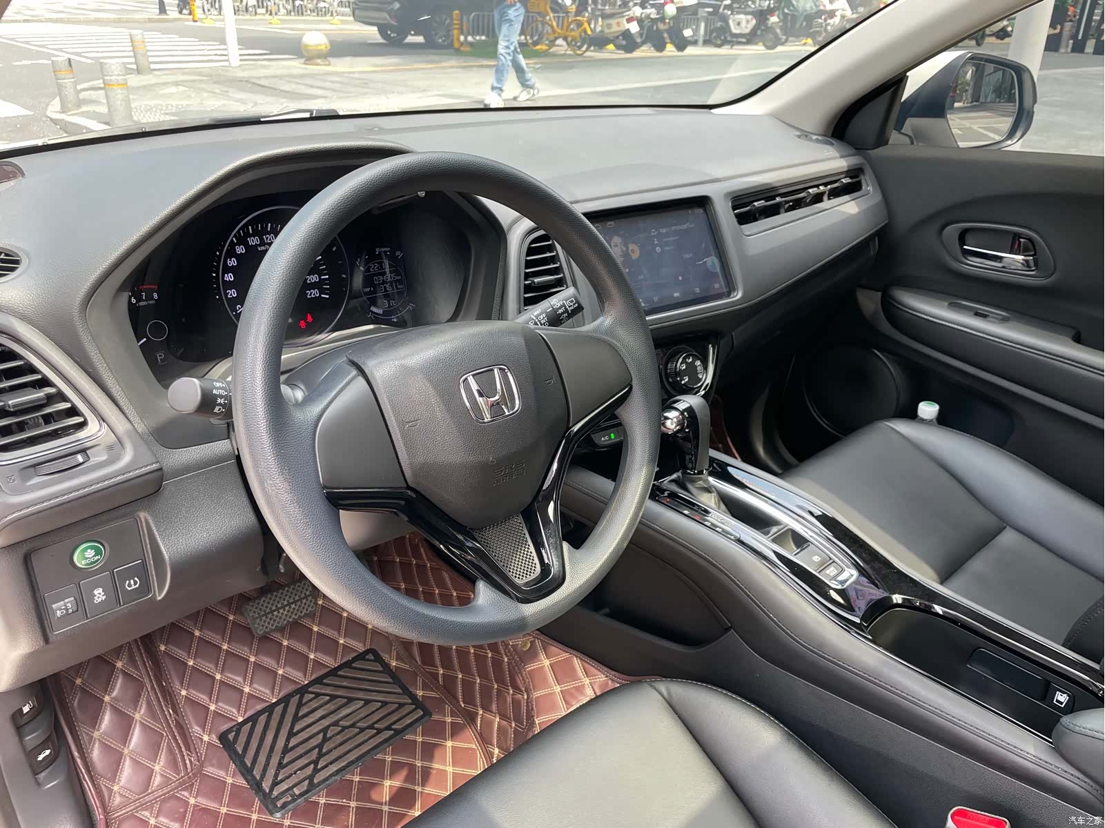 Honda Vezel, 2023 17