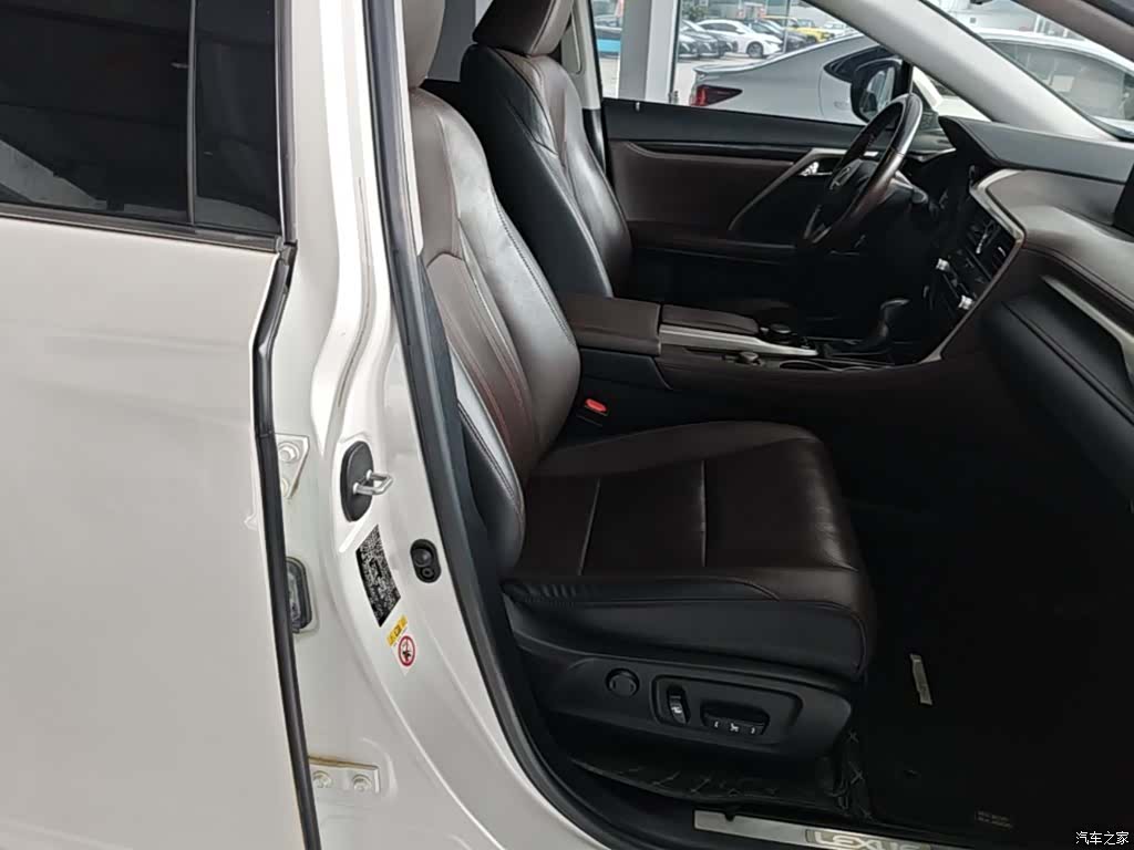 Lexus RX, 2019 25