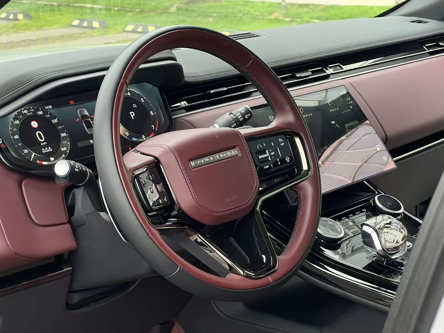 Land Rover Range Rover, 2023 15