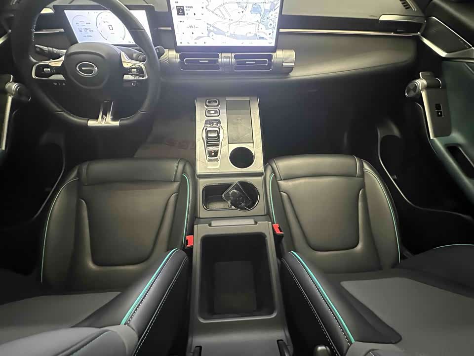 Trumpchi Shadow cool