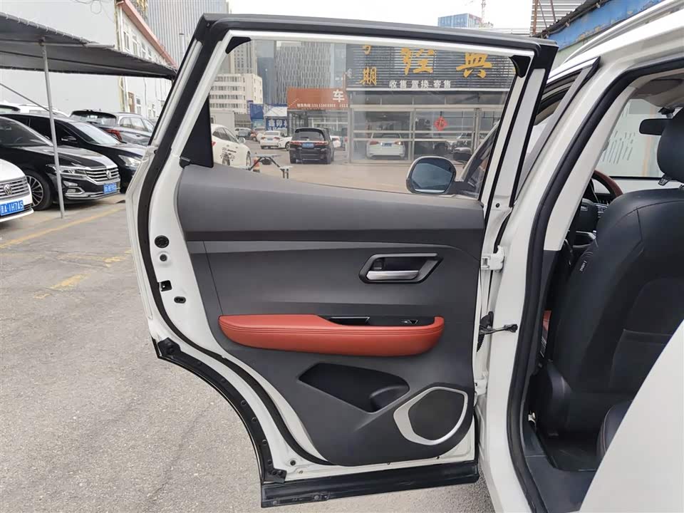 Haval H2s