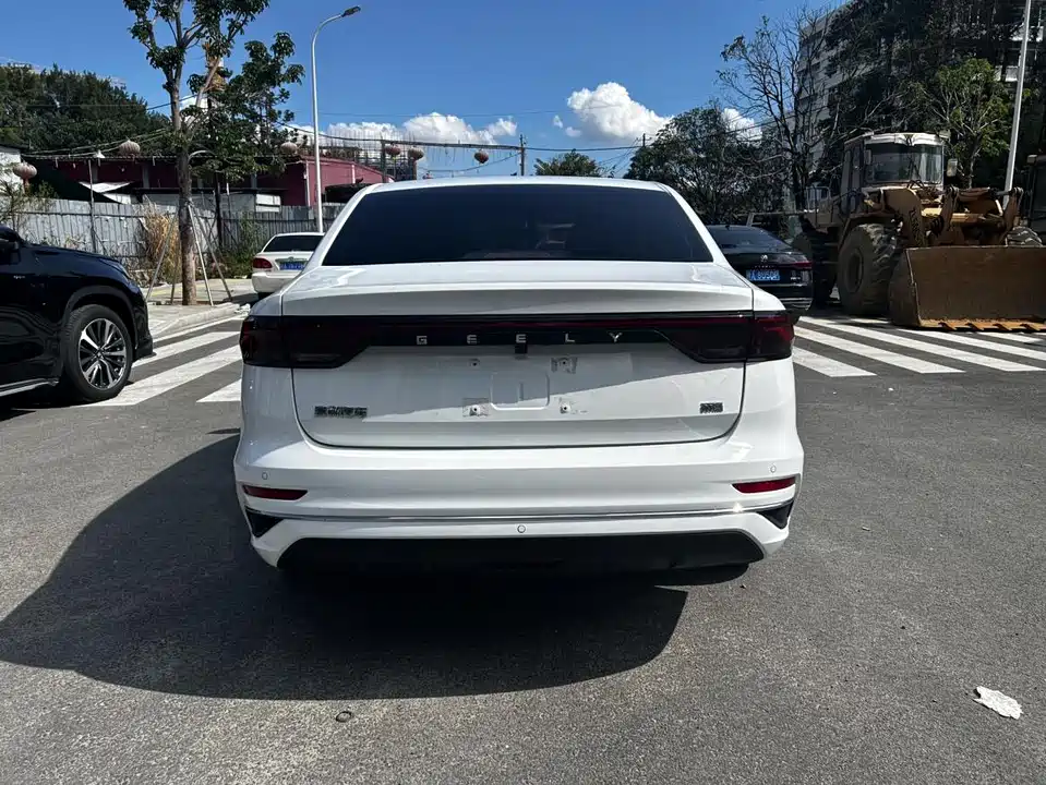 Geely Emgrand
