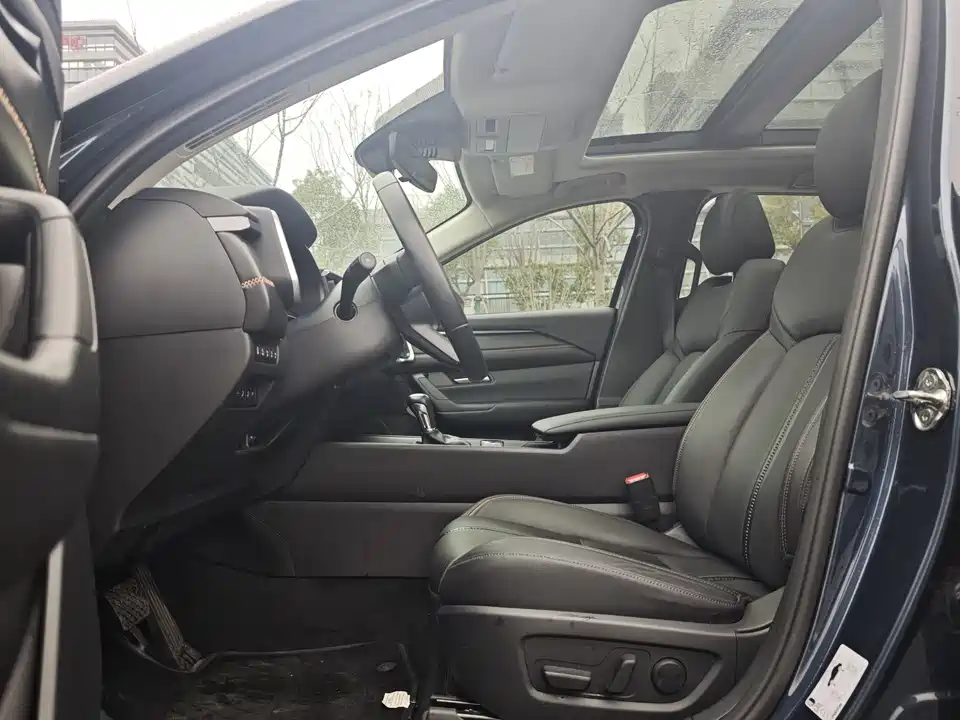 Mazda CX-50 line also