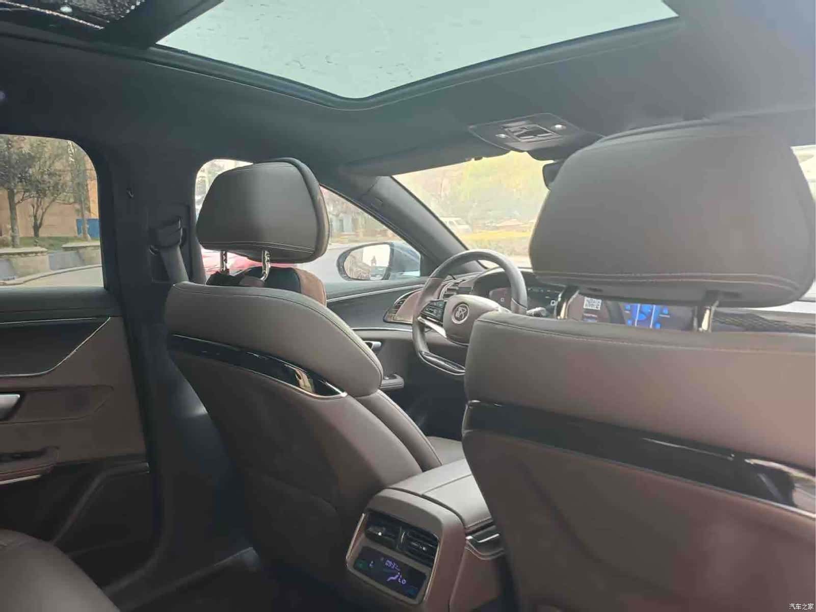 BYD Han, 2021 10