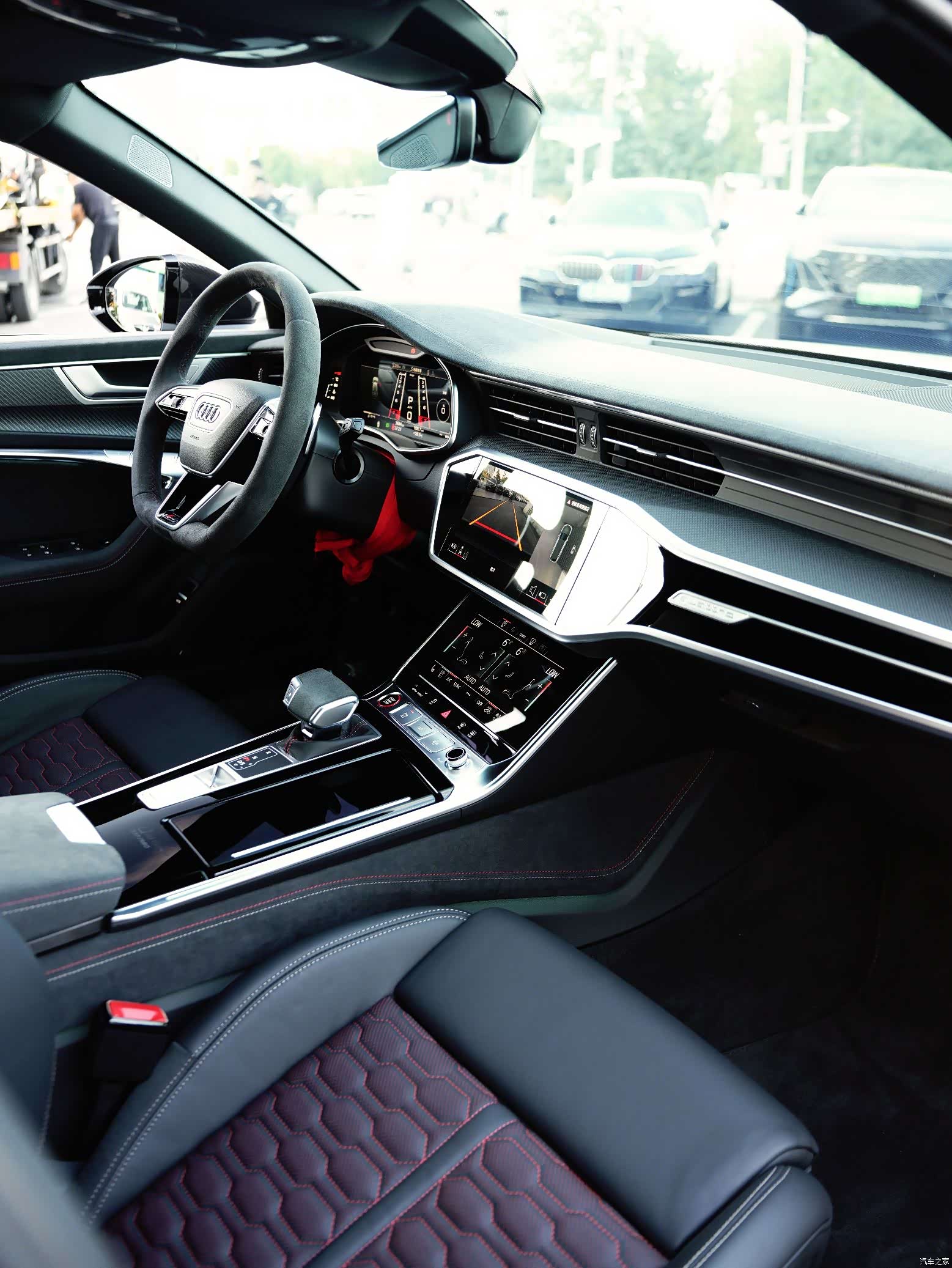 Audi RS, 2025 9