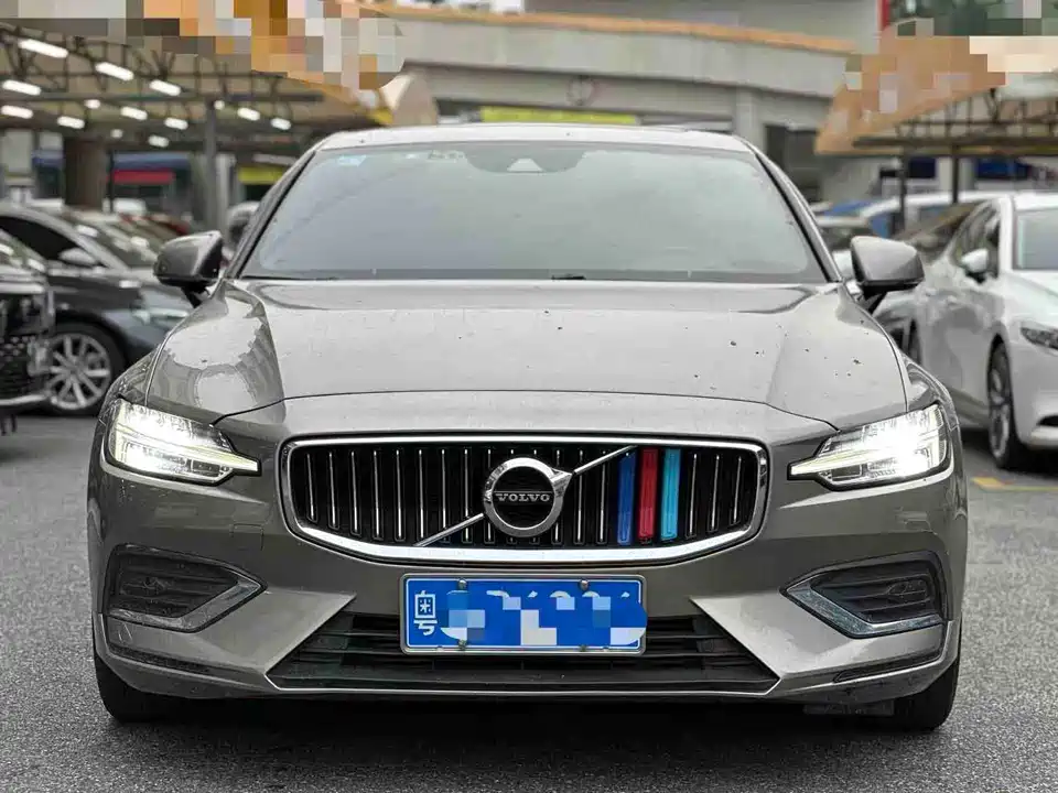 Volvo S60