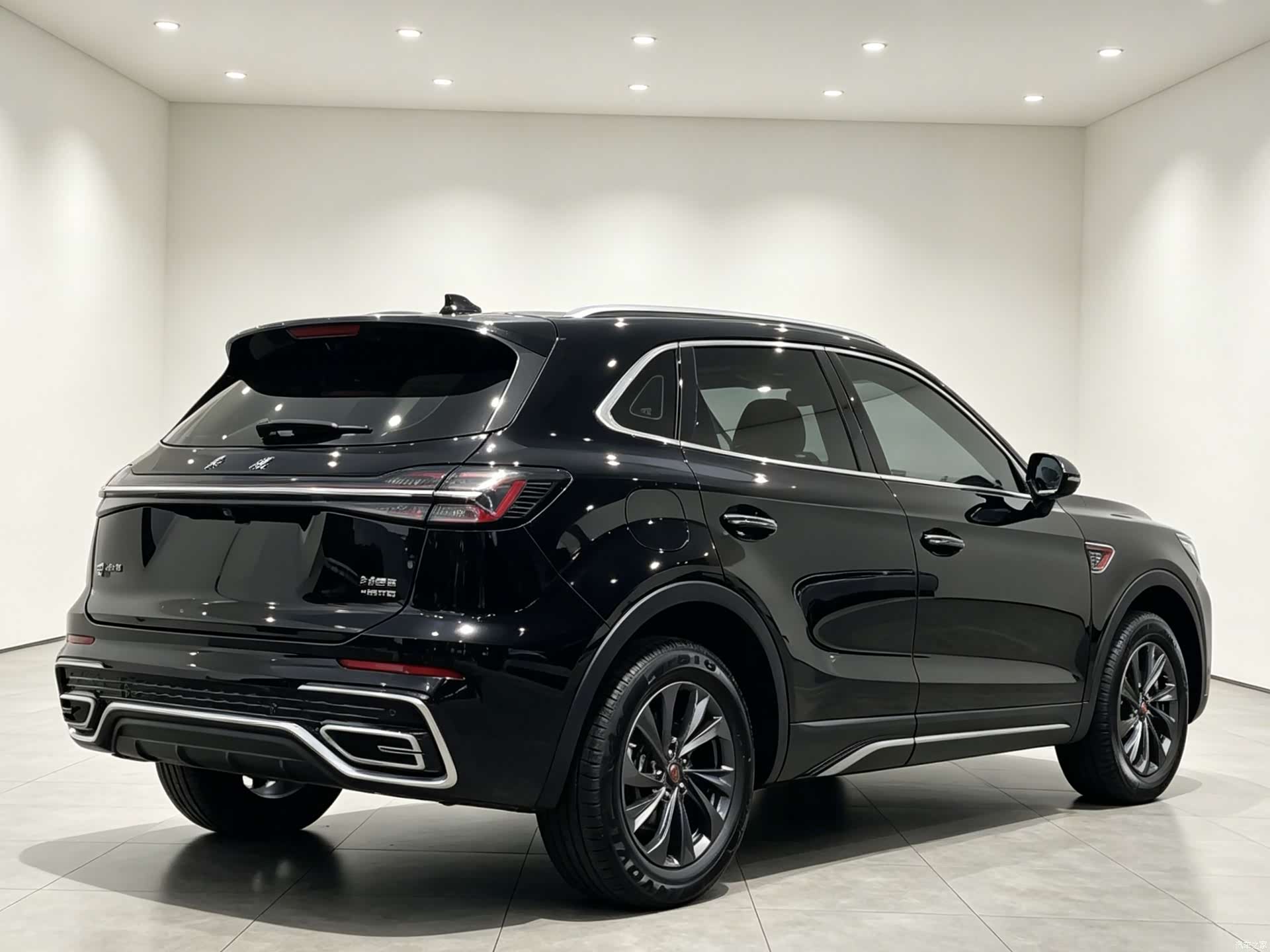 Hongqi HS5, 2025 15